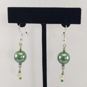 Earrings - Green Glass-Pearls and Crystals v.1